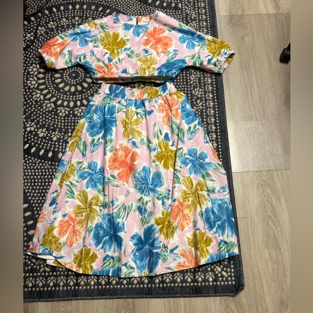 Women’s two piece skirt and top